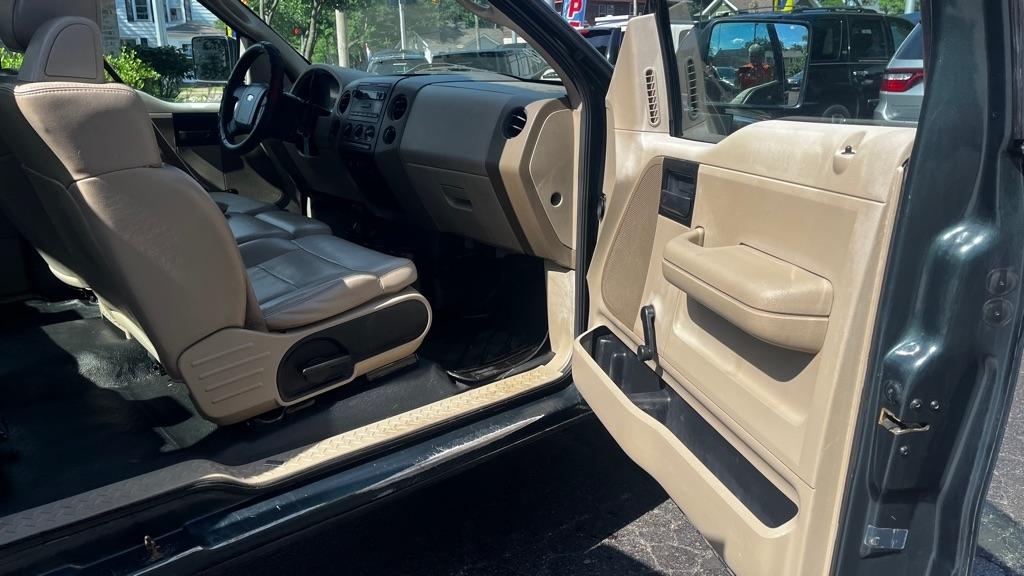 Ford F-150 XL SuperCab 4WD 2005