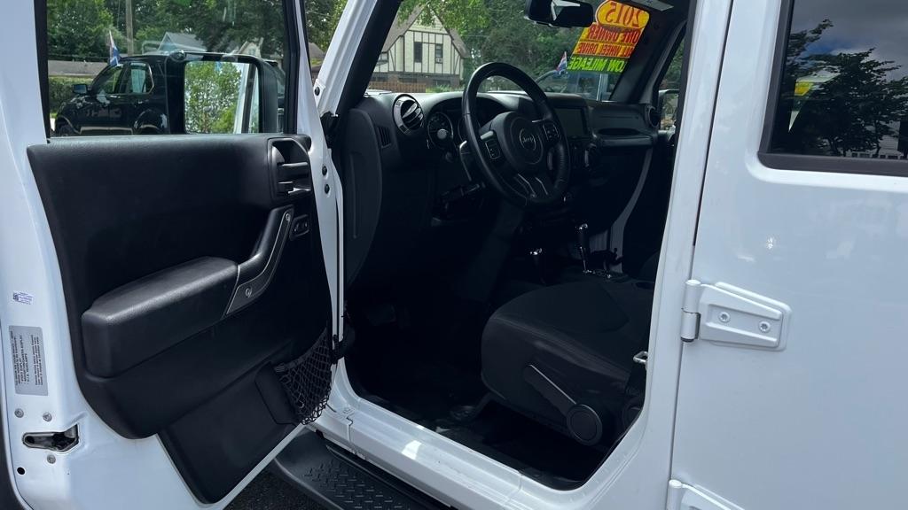 Jeep Wrangler Unlimited Sport 4WD 2015