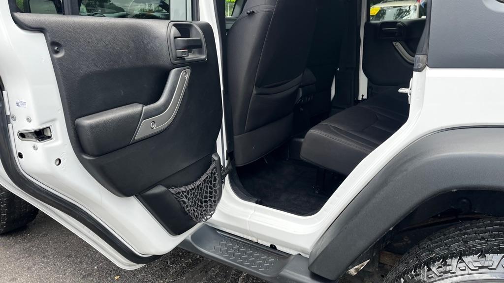 Jeep Wrangler Unlimited Sport 4WD 2015