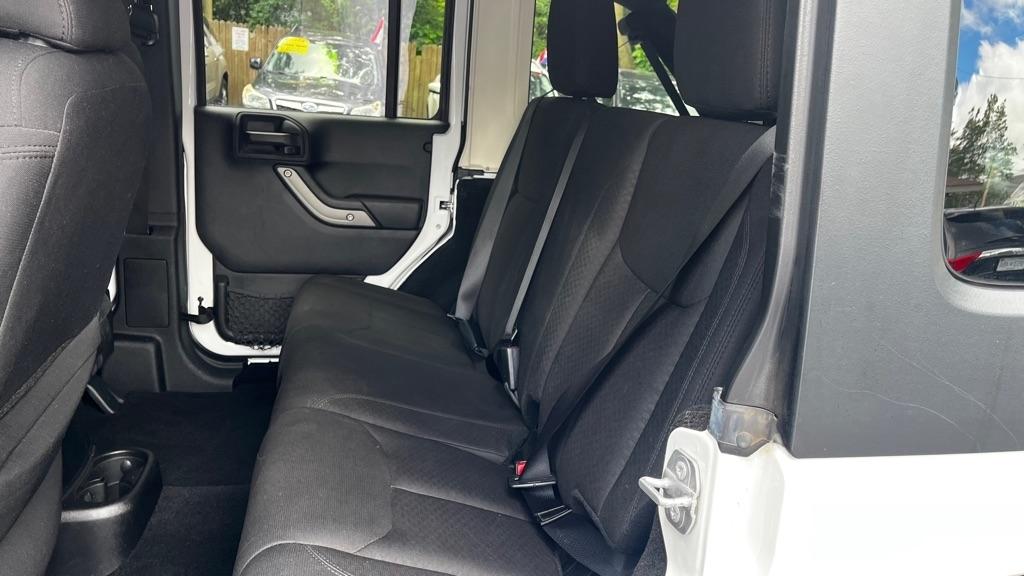 Jeep Wrangler Unlimited Sport 4WD 2015