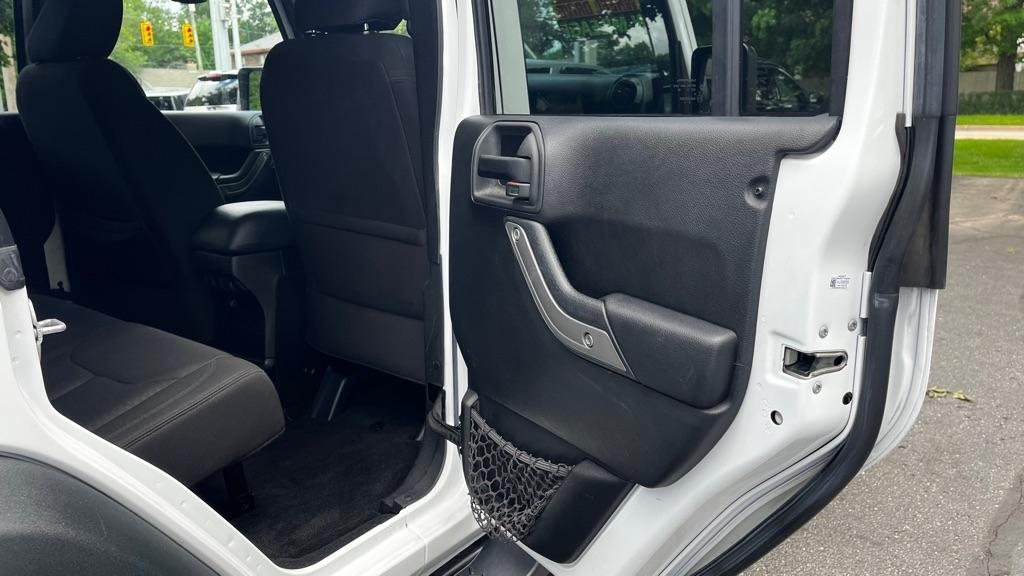 Jeep Wrangler Unlimited Sport 4WD 2015