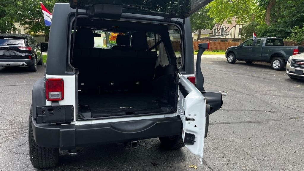 Jeep Wrangler Unlimited Sport 4WD 2015