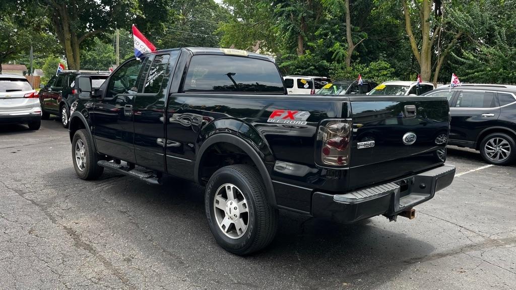 Ford F-150 XL SuperCab 4WD 2004
