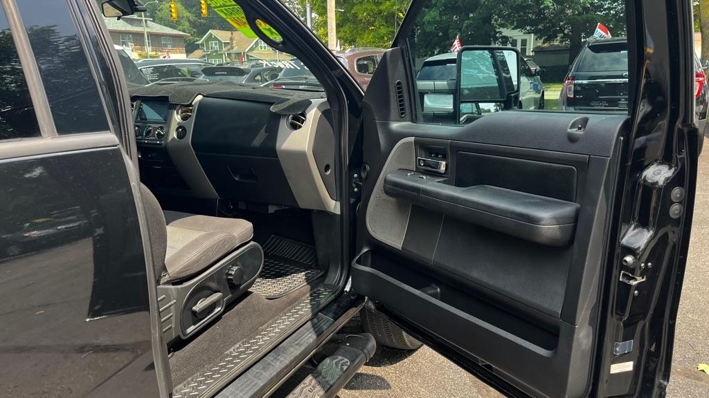 Ford F-150 XL SuperCab 4WD 2004