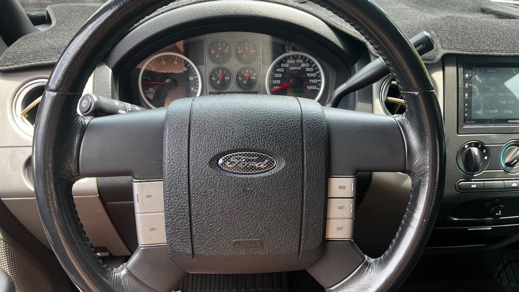 Ford F-150 XL SuperCab 4WD 2004