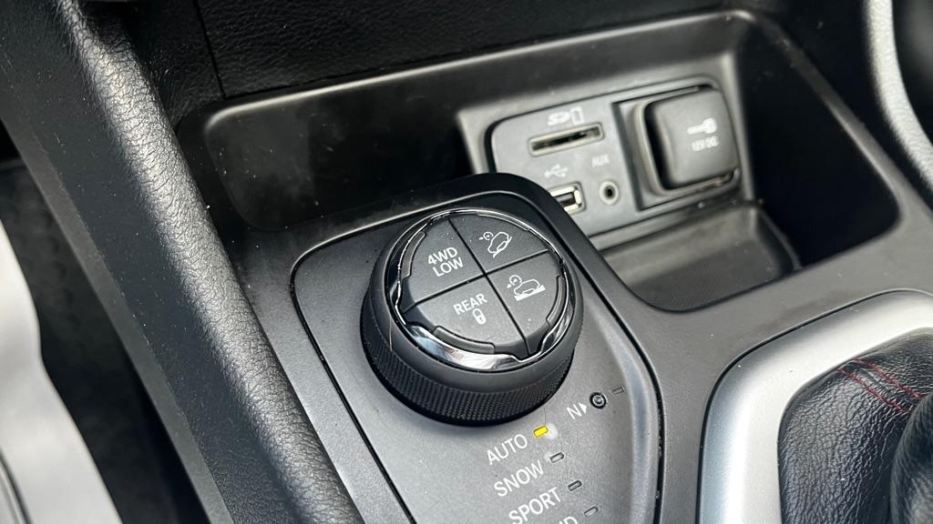 Jeep Cherokee Trailhawk 4WD 2015