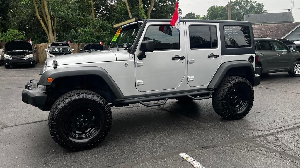 Jeep Wrangler Unlimited Sport 4WD 2011