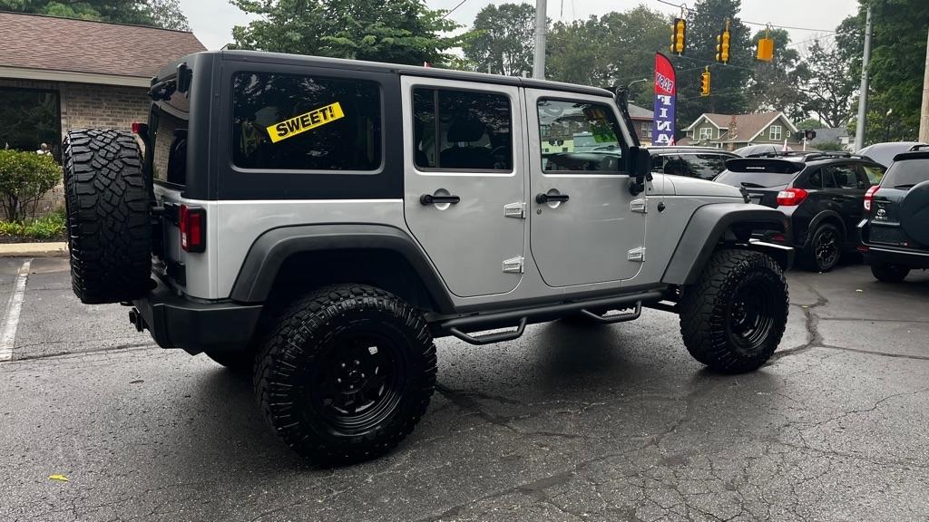 Jeep Wrangler Unlimited Sport 4WD 2011