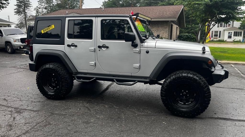 Jeep Wrangler Unlimited Sport 4WD 2011