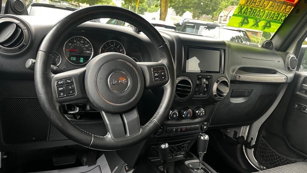 Jeep Wrangler Unlimited Sport 4WD 2011