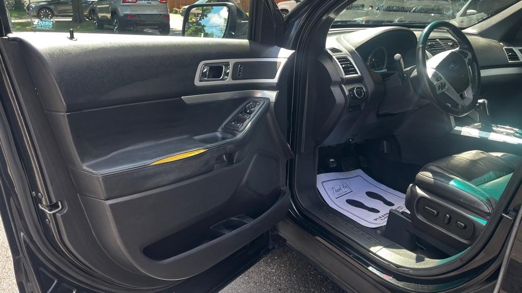 Ford Explorer XLT 4WD 2014