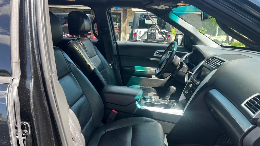 Ford Explorer XLT 4WD 2014