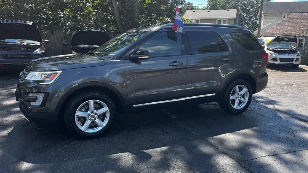 Ford Explorer XLT 4WD 2016
