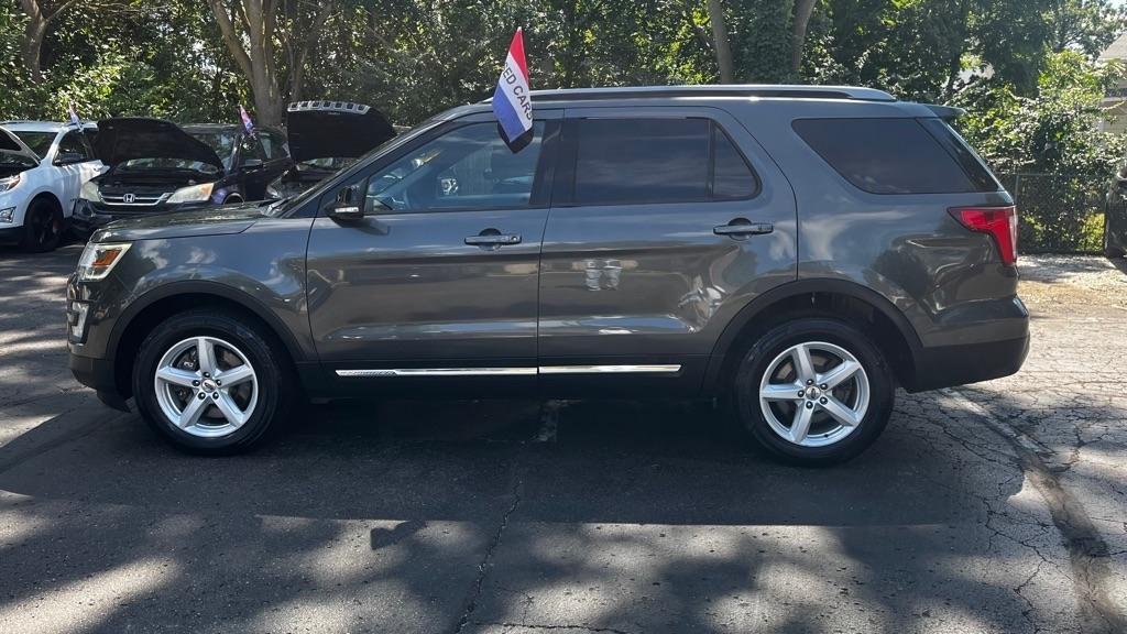 Ford Explorer XLT 4WD 2016