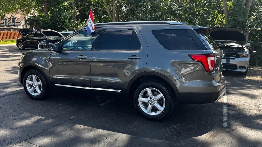 Ford Explorer XLT 4WD 2016