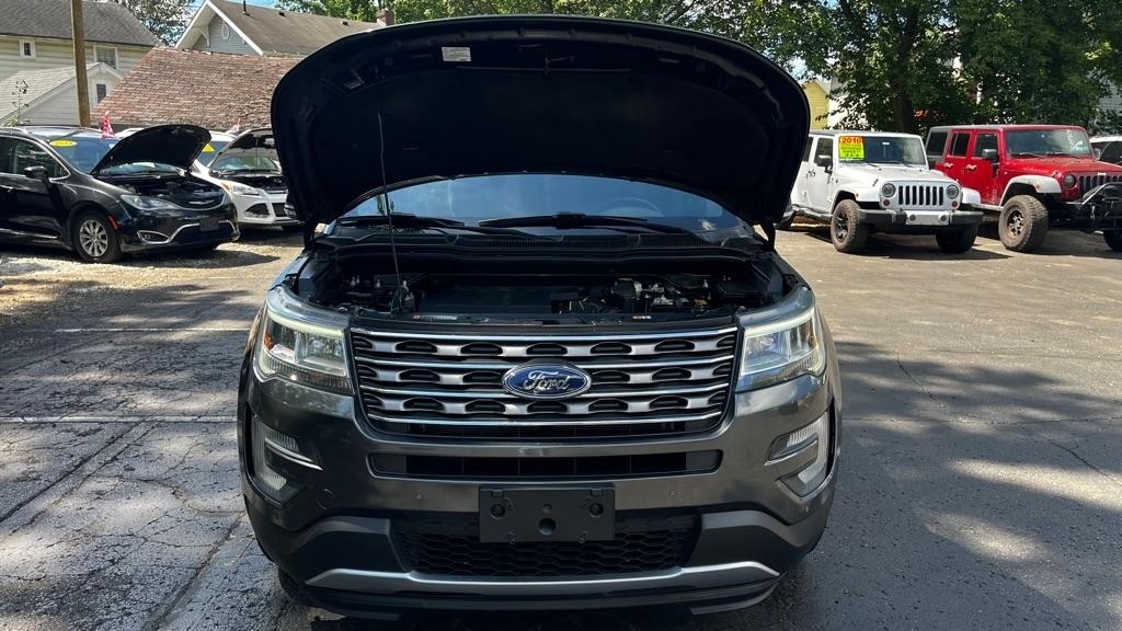 Ford Explorer XLT 4WD 2016