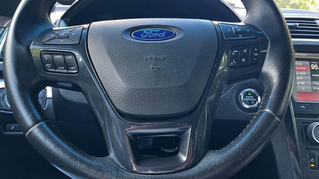 Ford Explorer XLT 4WD 2016