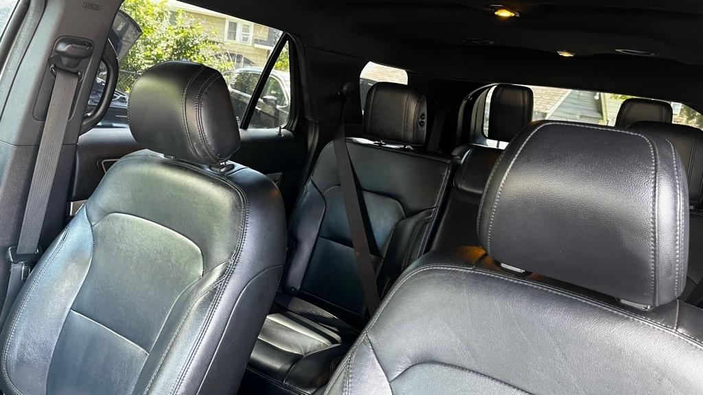 Ford Explorer XLT 4WD 2016