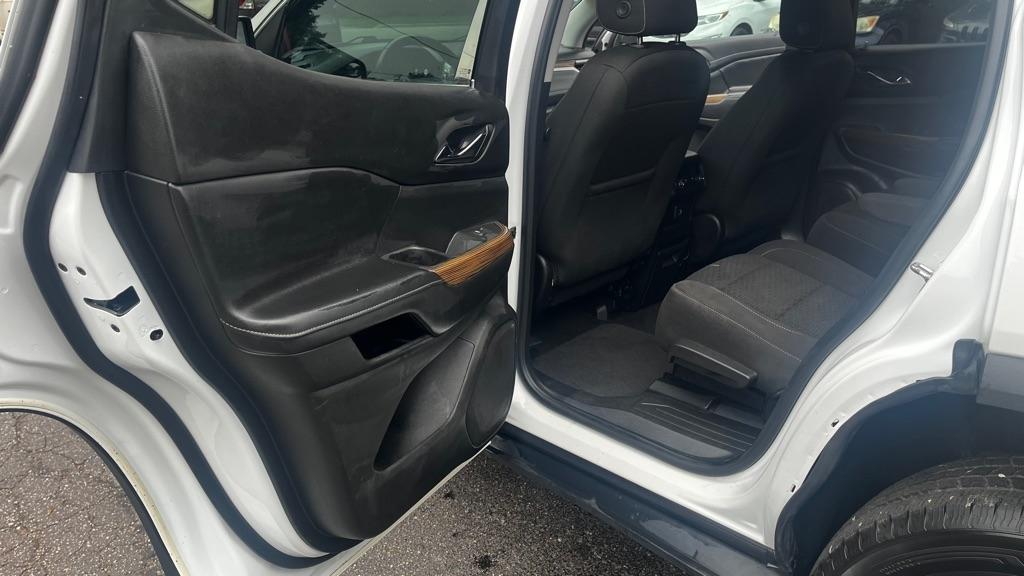 GMC Acadia SLE-2 AWD 2019