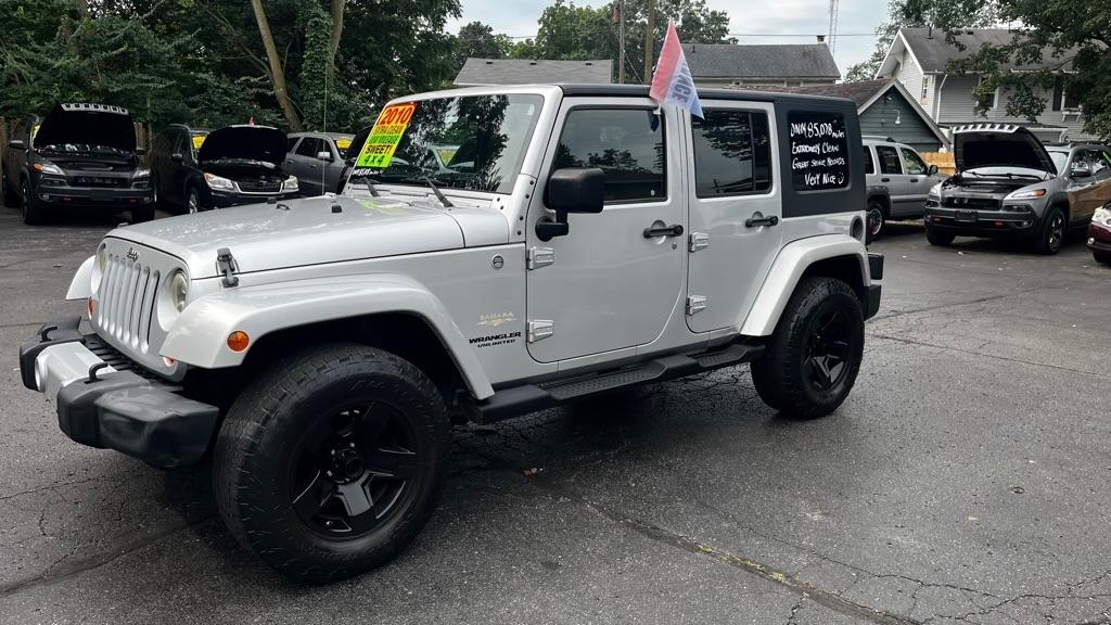Jeep Wrangler Unlimited Sahara 4WD 2010