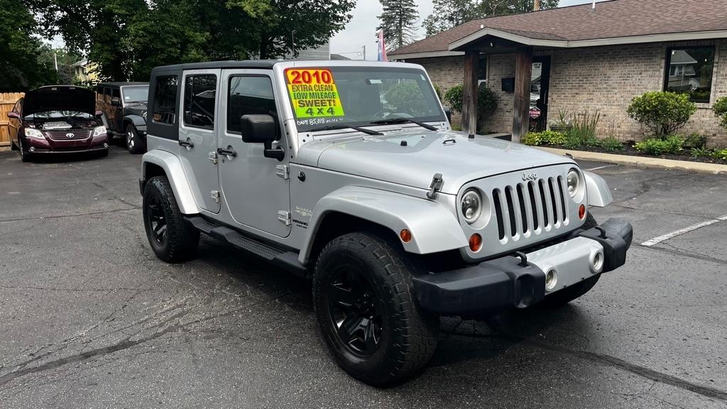 Jeep Wrangler Unlimited Sahara 4WD 2010