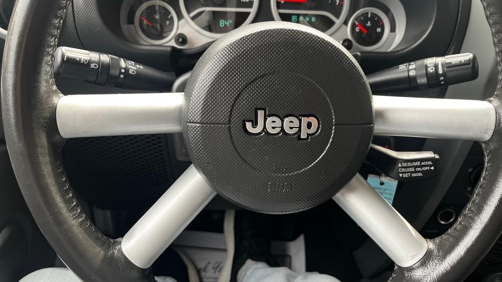 Jeep Wrangler Unlimited Sahara 4WD 2010