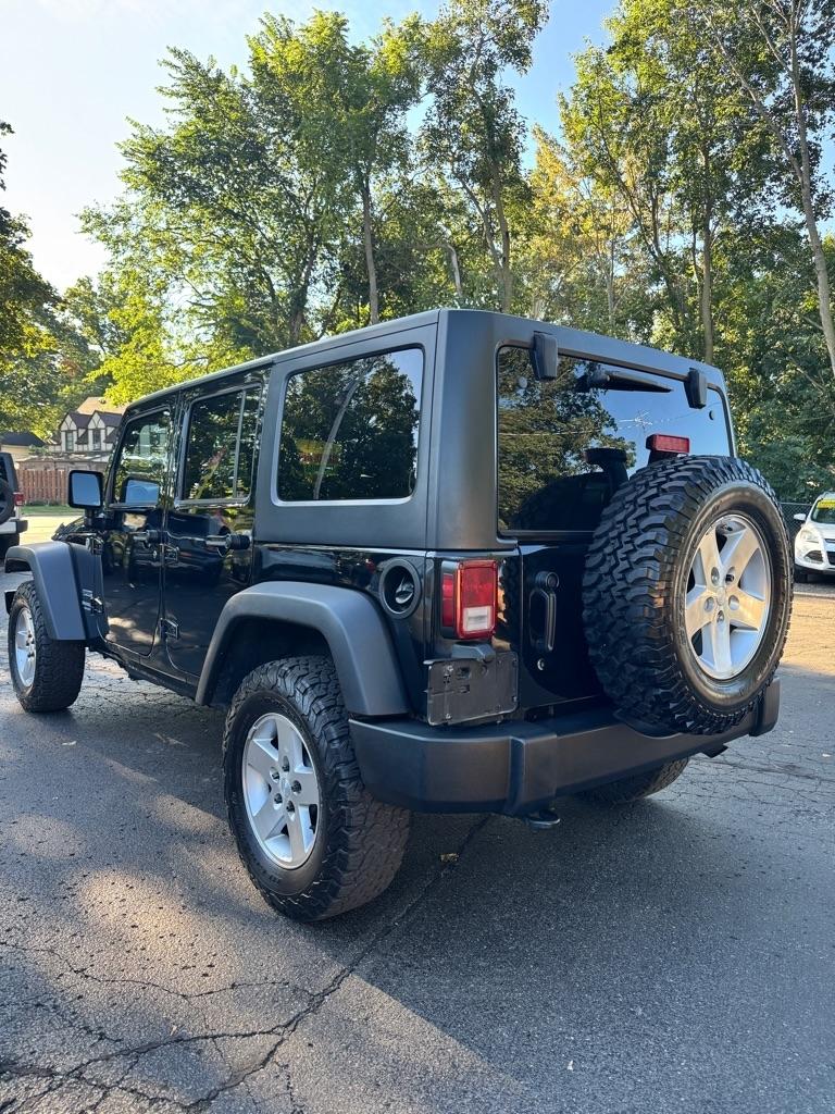 Jeep Wrangler Unlimited Sport 4WD 2011