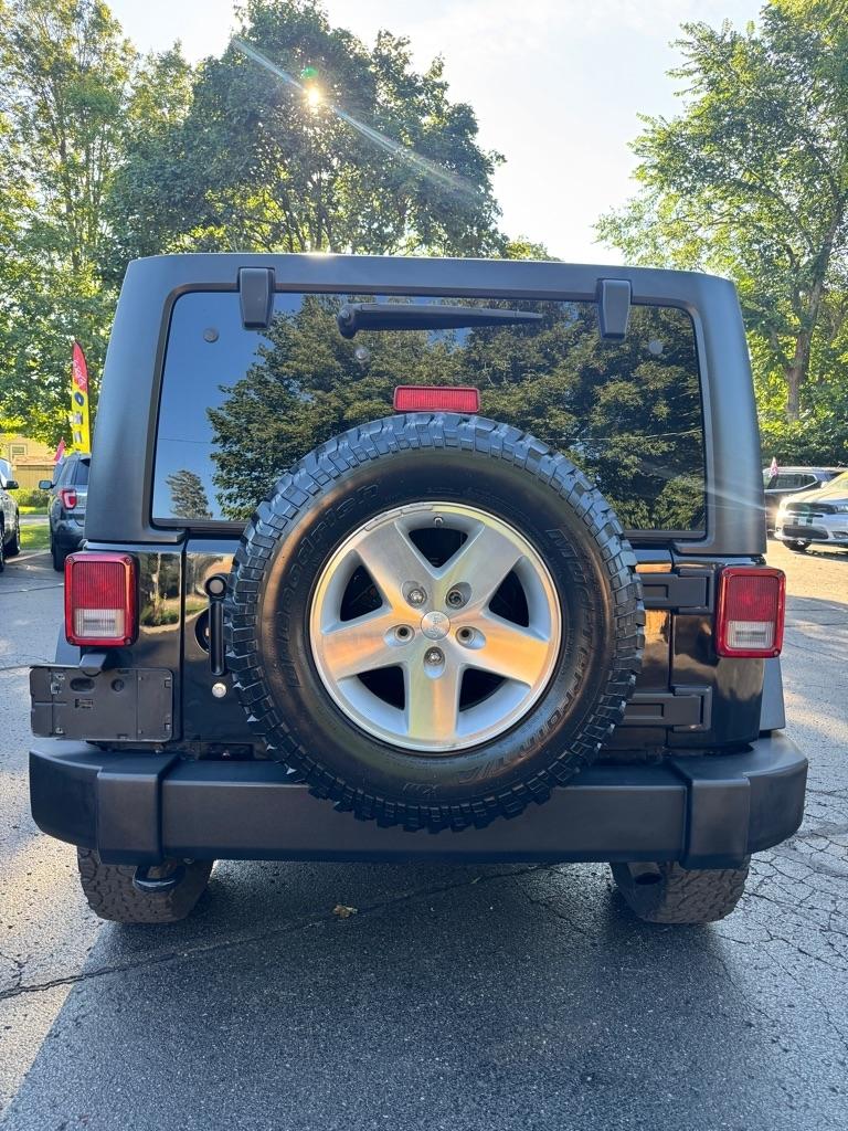 Jeep Wrangler Unlimited Sport 4WD 2011