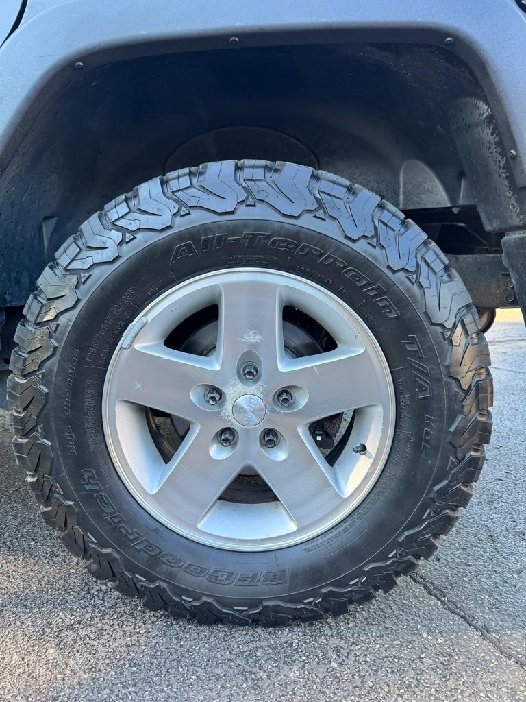 Jeep Wrangler Unlimited Sport 4WD 2011