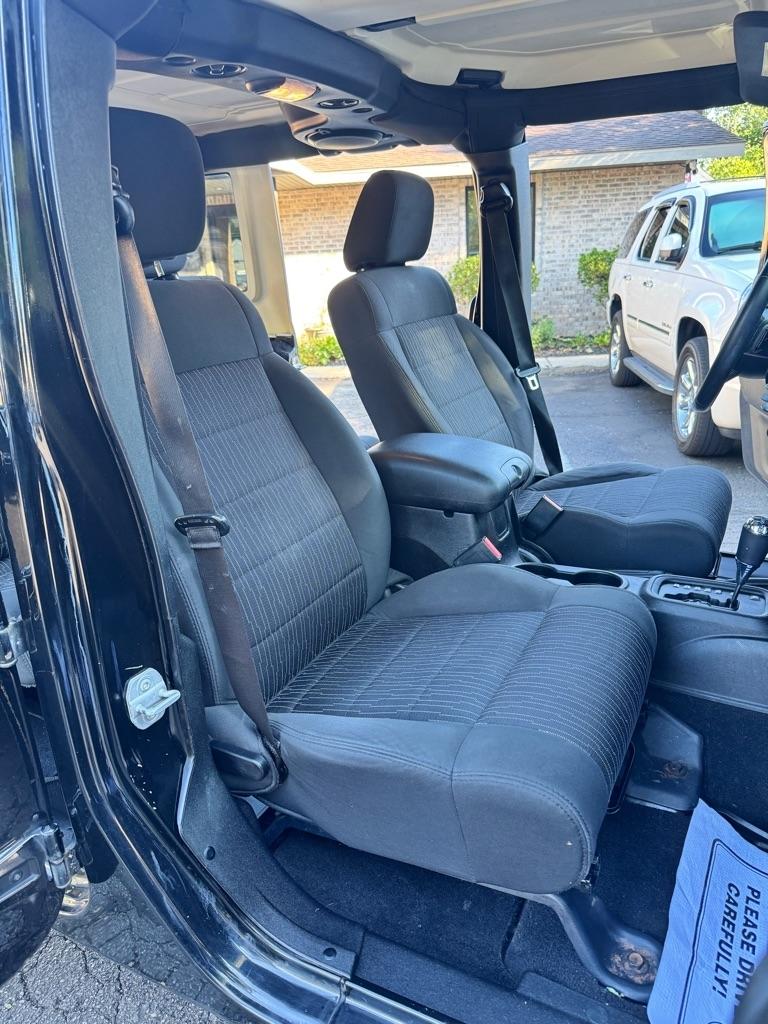 Jeep Wrangler Unlimited Sport 4WD 2011