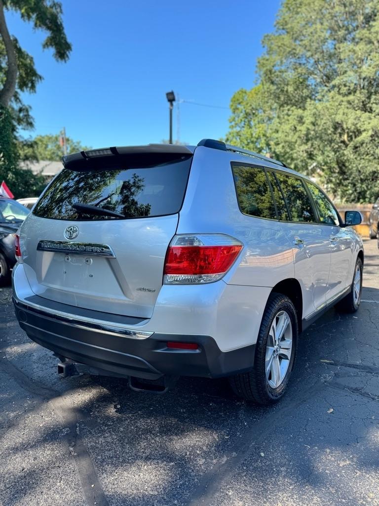 Toyota Highlander Limited 4WD 2012