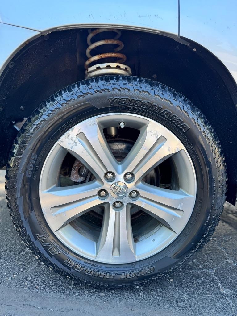 Toyota Highlander Limited 4WD 2012