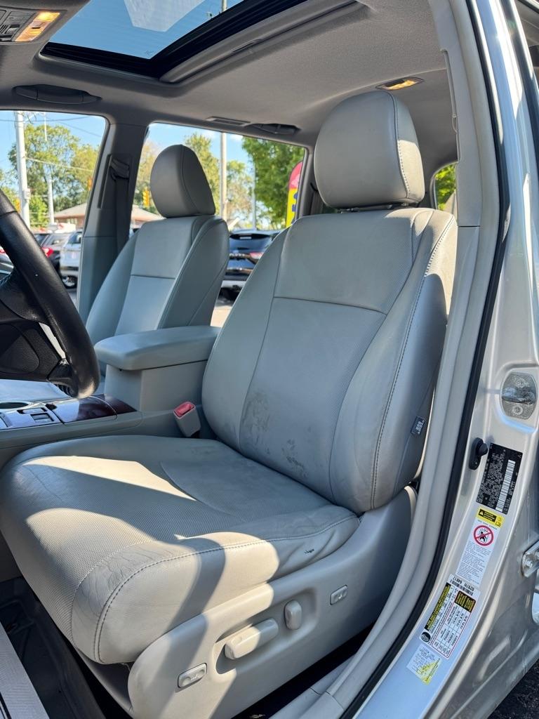 Toyota Highlander Limited 4WD 2012