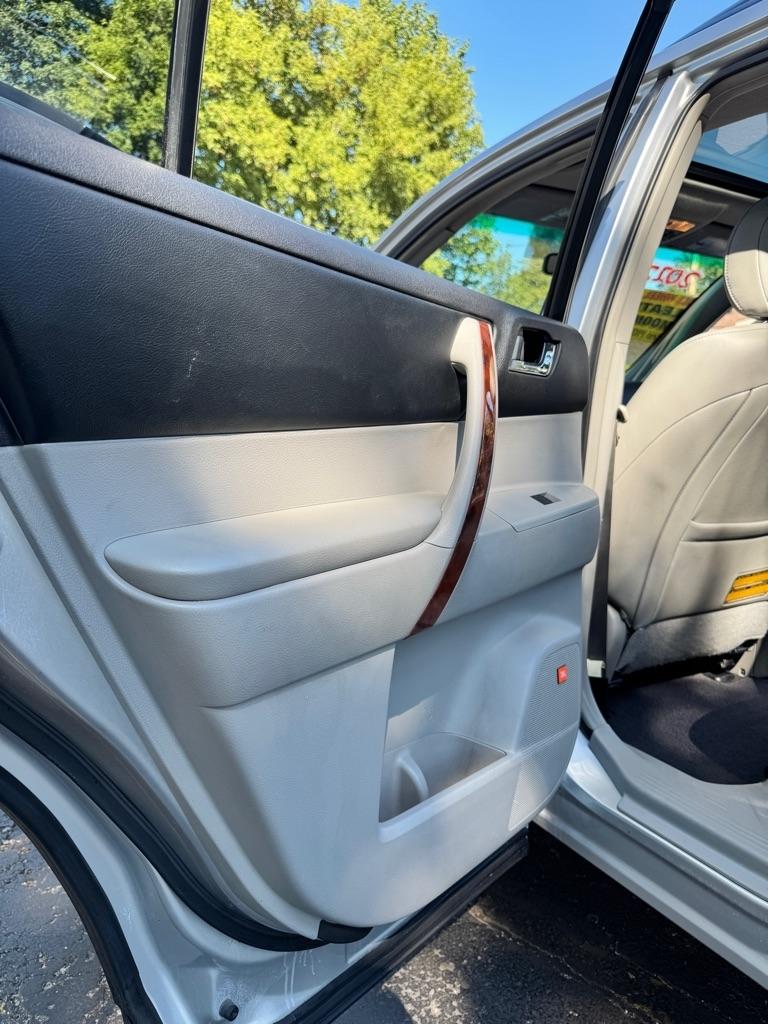 Toyota Highlander Limited 4WD 2012