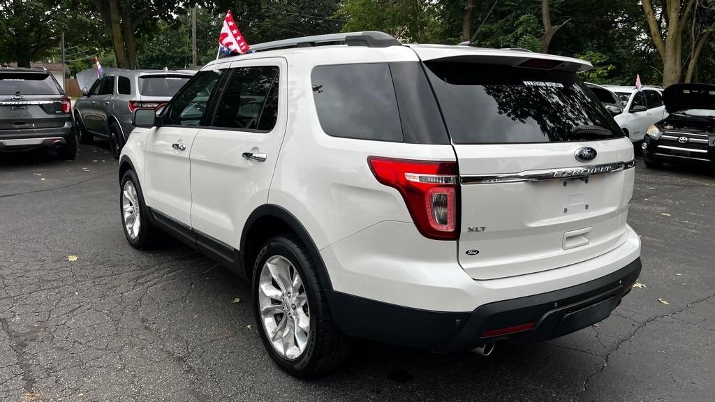 Ford Explorer XLT 4WD 2015