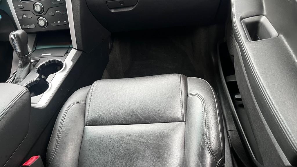 Ford Explorer XLT 4WD 2015