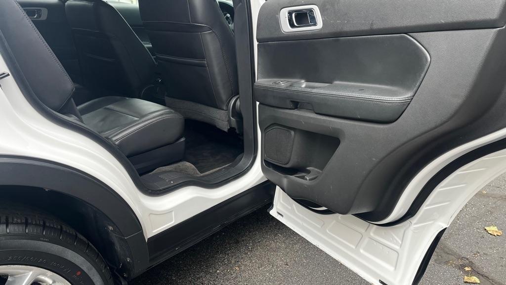Ford Explorer XLT 4WD 2015