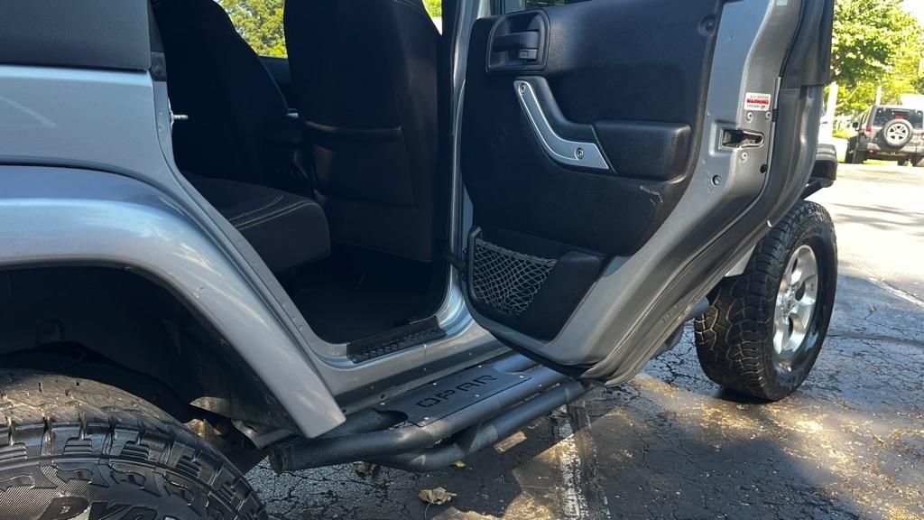 Jeep Wrangler Unlimited Sahara 4WD 2013