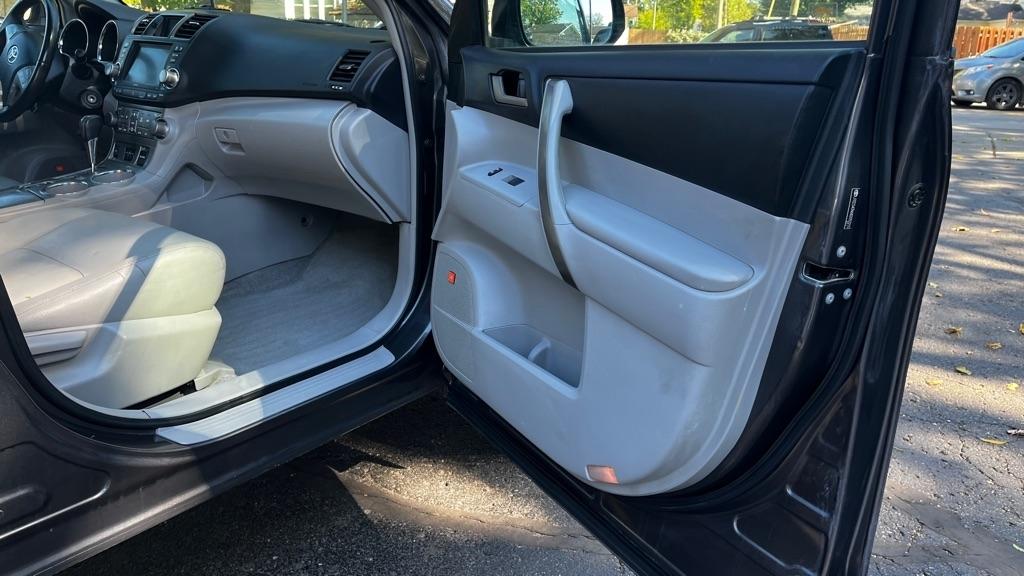 Toyota Highlander Sport 4WD 2008