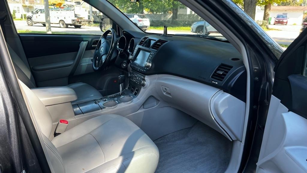 Toyota Highlander Sport 4WD 2008