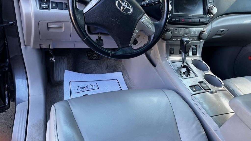 Toyota Highlander Sport 4WD 2008