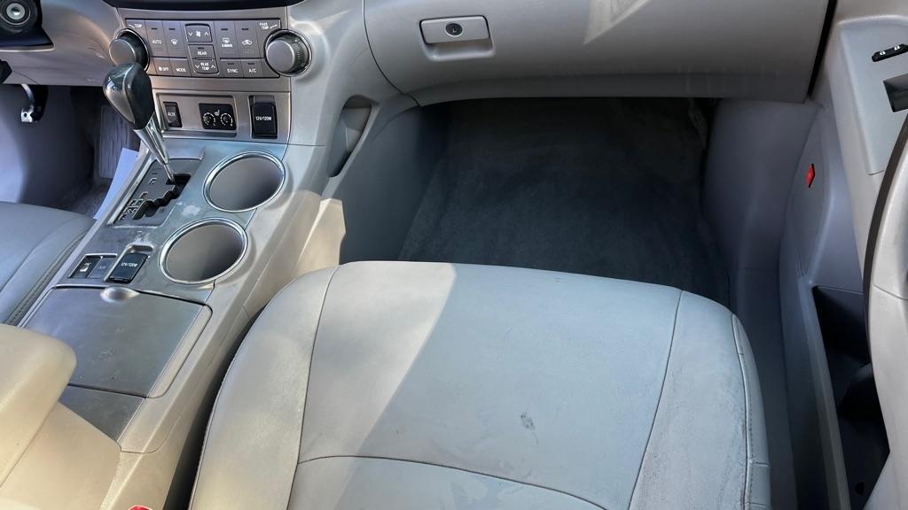 Toyota Highlander Sport 4WD 2008