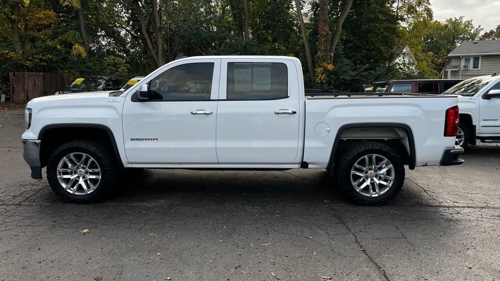 GMC Sierra 1500 Base Crew Cab  Short Box 4WD 2017