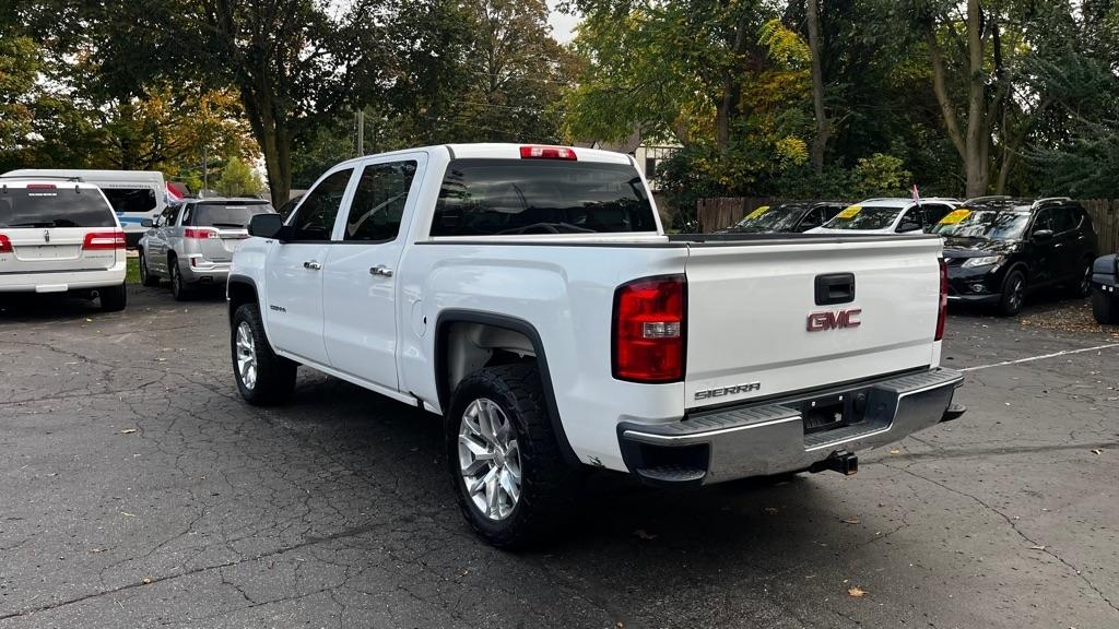 GMC Sierra 1500 Base Crew Cab  Short Box 4WD 2017