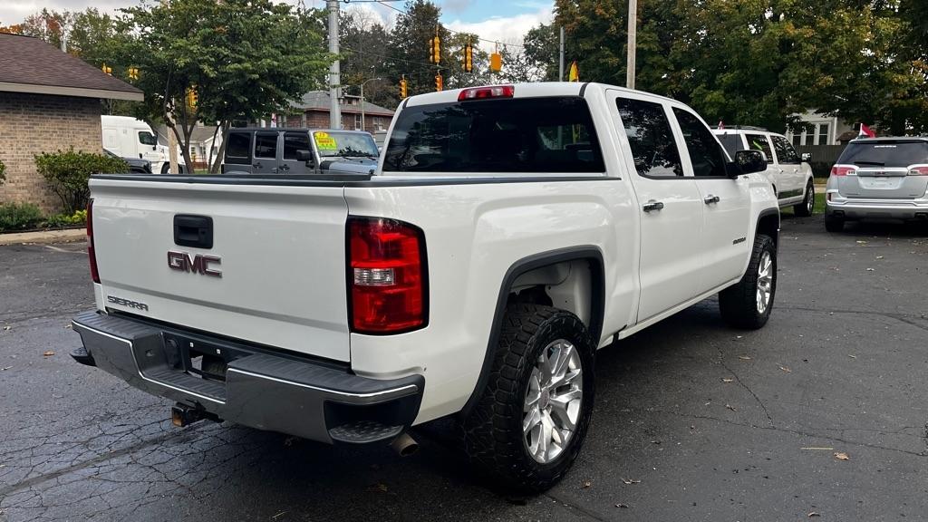 GMC Sierra 1500 Base Crew Cab  Short Box 4WD 2017