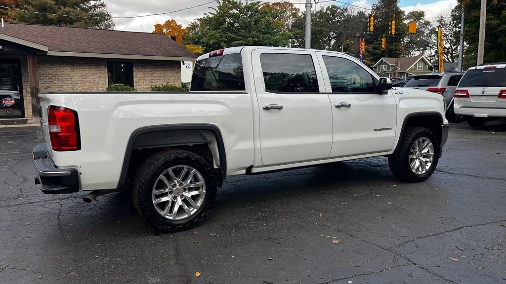 GMC Sierra 1500 Base Crew Cab  Short Box 4WD 2017