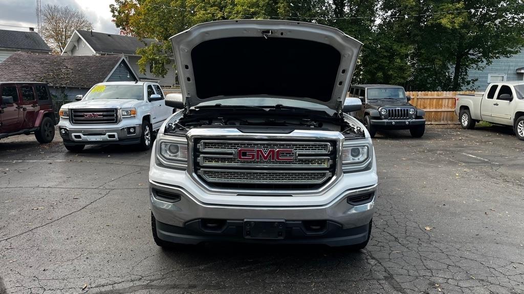 GMC Sierra 1500 Base Crew Cab  Short Box 4WD 2017