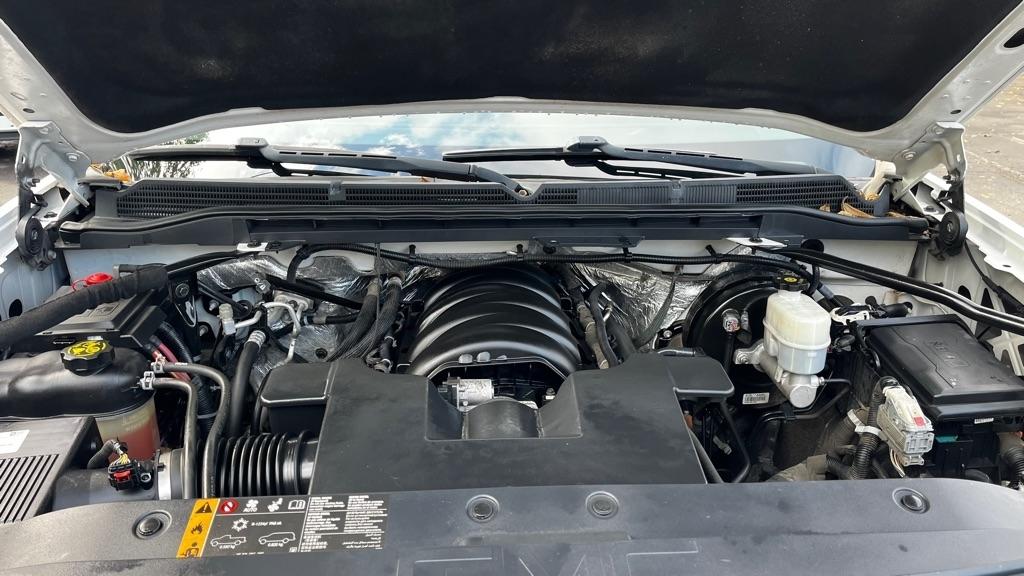 GMC Sierra 1500 Base Crew Cab  Short Box 4WD 2017