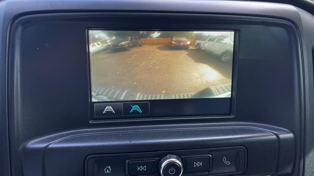 GMC Sierra 1500 Base Crew Cab  Short Box 4WD 2017