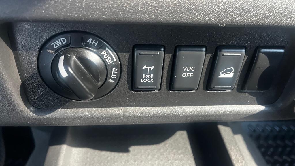 Nissan Xterra X 4WD 2008
